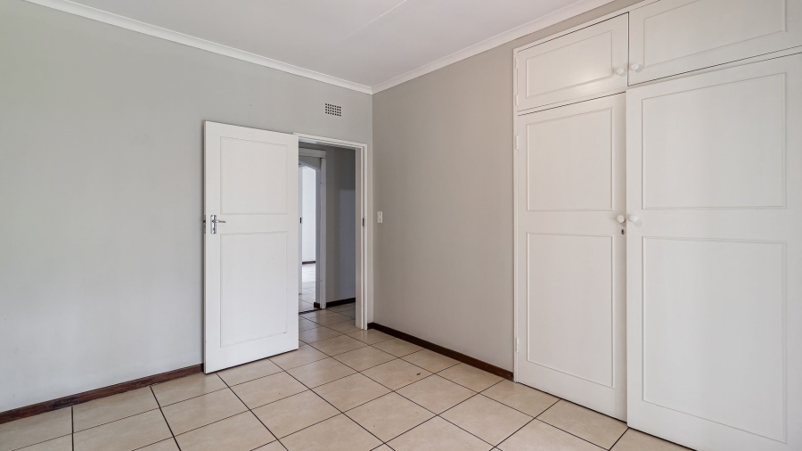 To Let 4 Bedroom Property for Rent in Northcliff Gauteng
