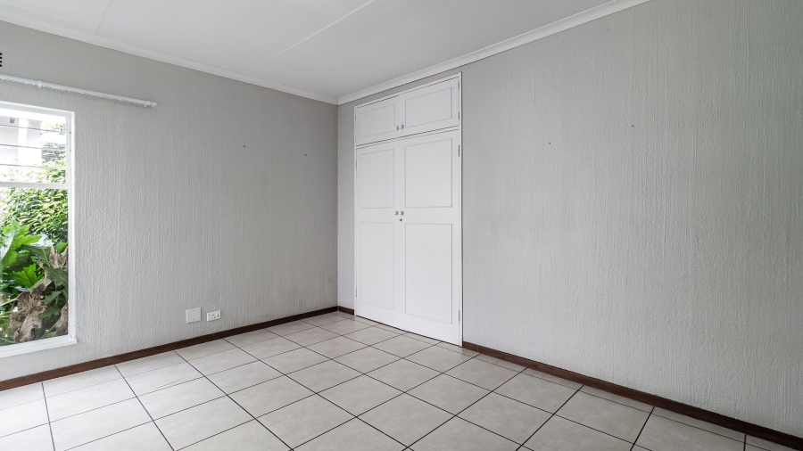 To Let 4 Bedroom Property for Rent in Northcliff Gauteng