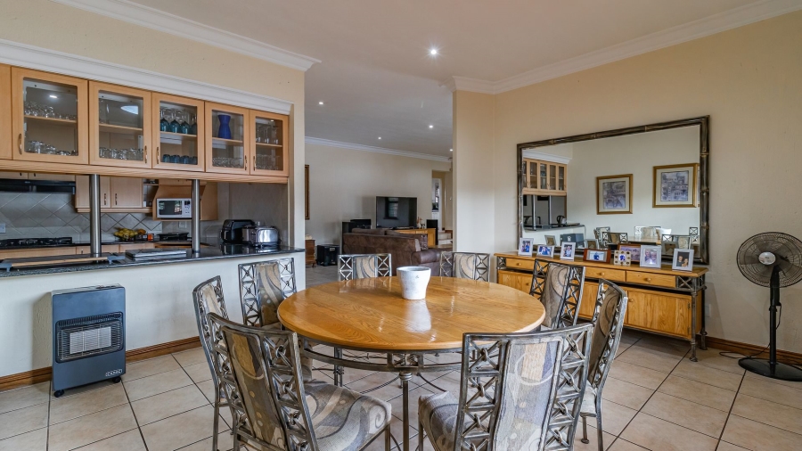 4 Bedroom Property for Sale in Fairland Gauteng