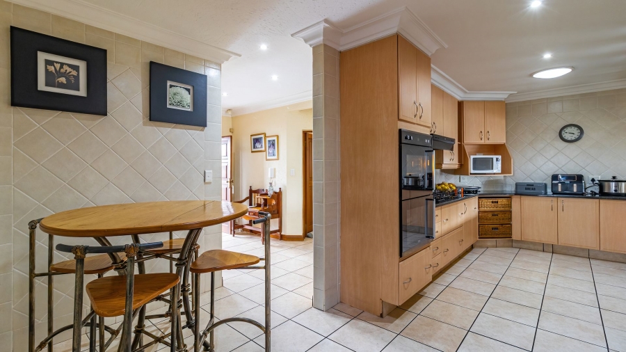4 Bedroom Property for Sale in Fairland Gauteng
