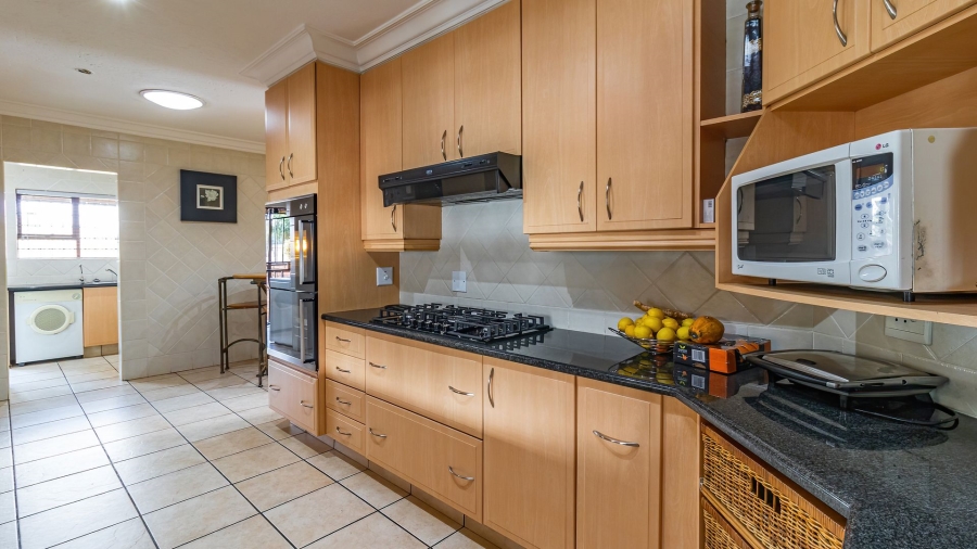 4 Bedroom Property for Sale in Fairland Gauteng