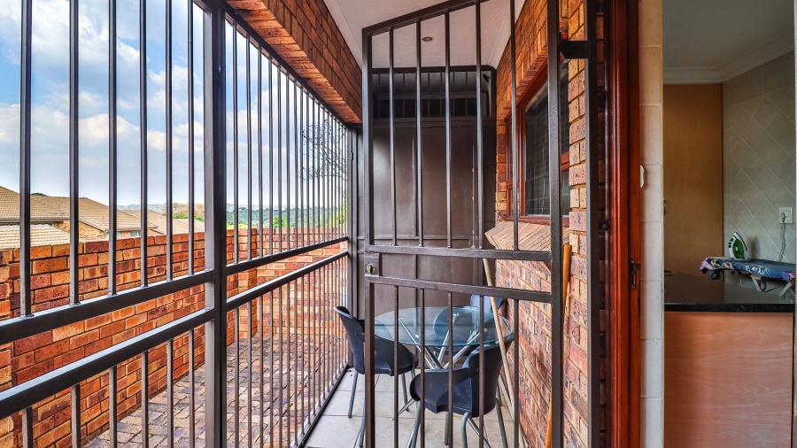 4 Bedroom Property for Sale in Fairland Gauteng