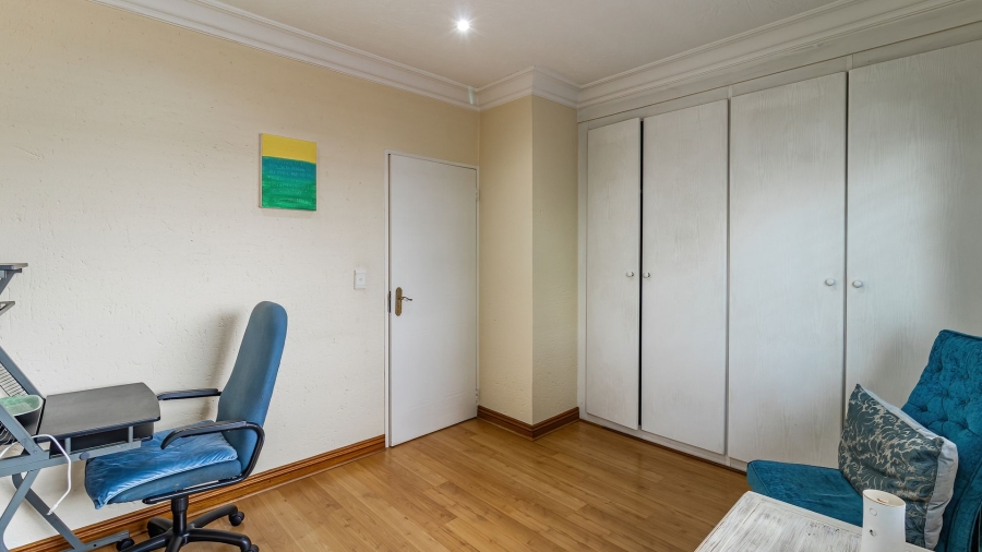 4 Bedroom Property for Sale in Fairland Gauteng