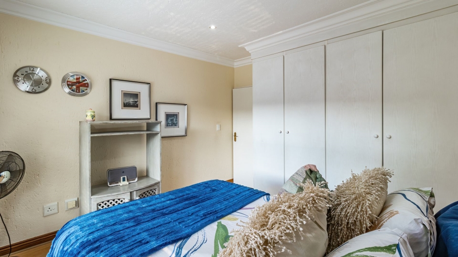 4 Bedroom Property for Sale in Fairland Gauteng