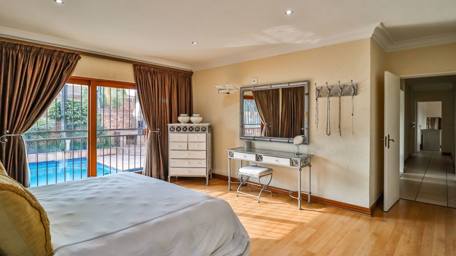 4 Bedroom Property for Sale in Fairland Gauteng