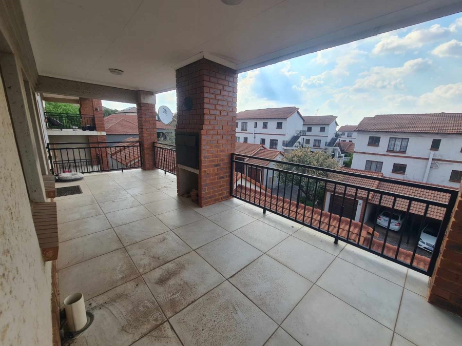 To Let 3 Bedroom Property for Rent in Country View Estate Gauteng