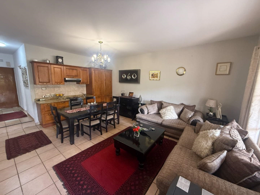 2 Bedroom Property for Sale in Fairland Gauteng