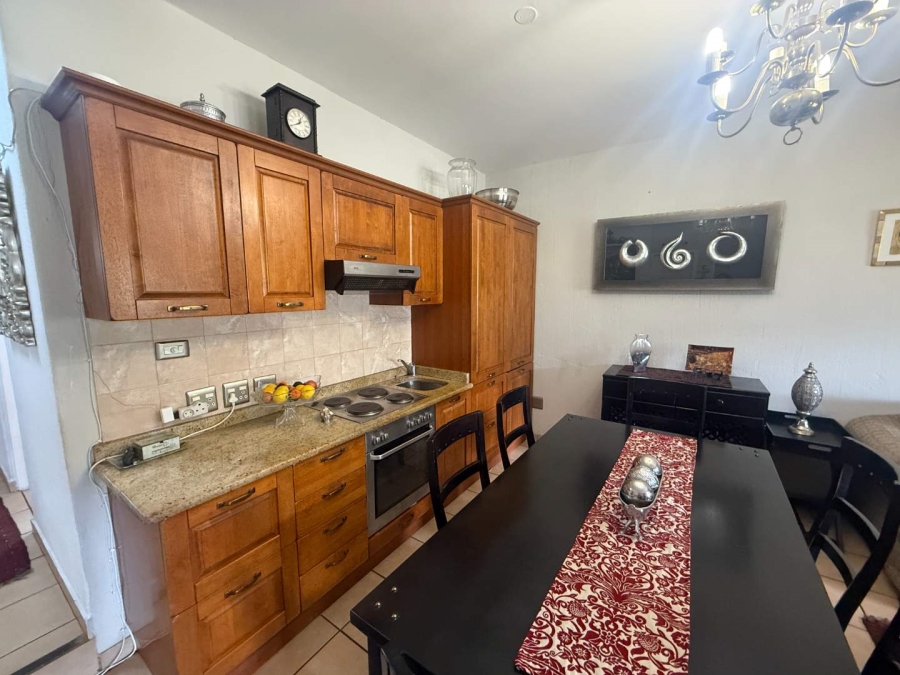 2 Bedroom Property for Sale in Fairland Gauteng