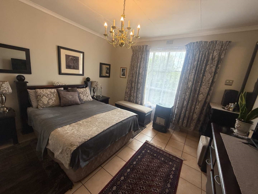 2 Bedroom Property for Sale in Fairland Gauteng