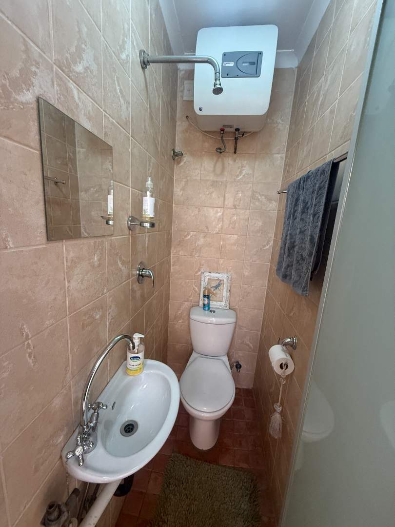 2 Bedroom Property for Sale in Fairland Gauteng