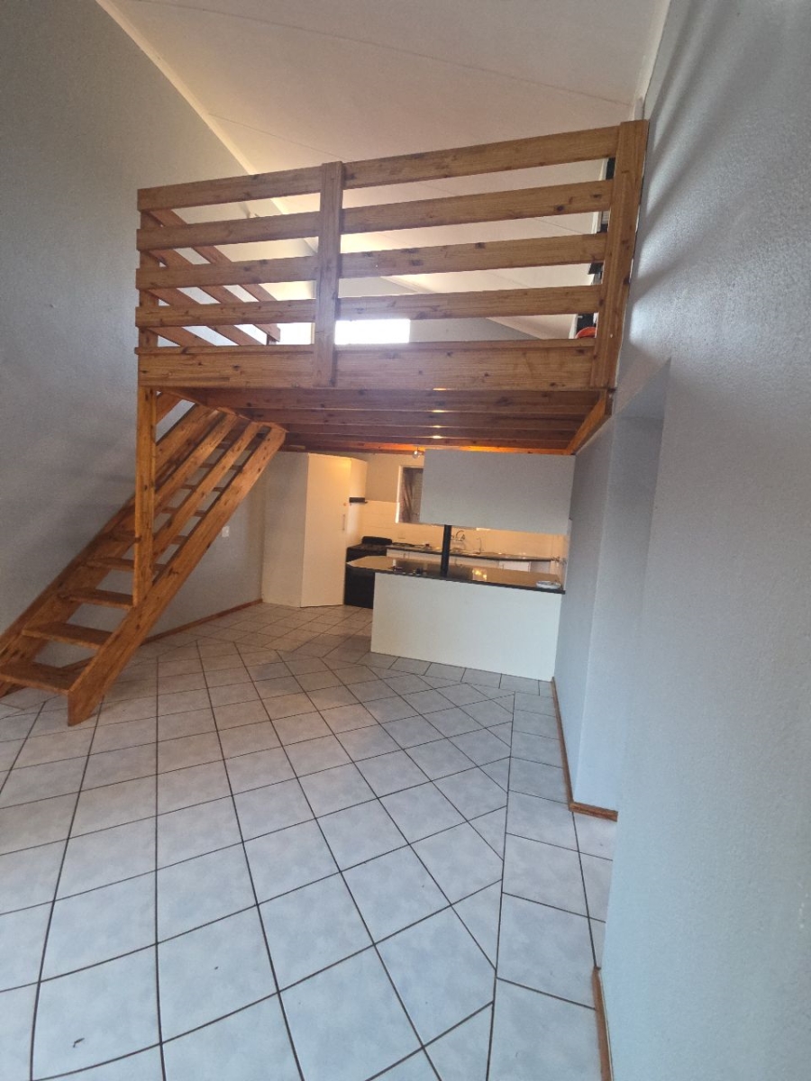 2 Bedroom Property for Sale in Weltevreden Park Gauteng