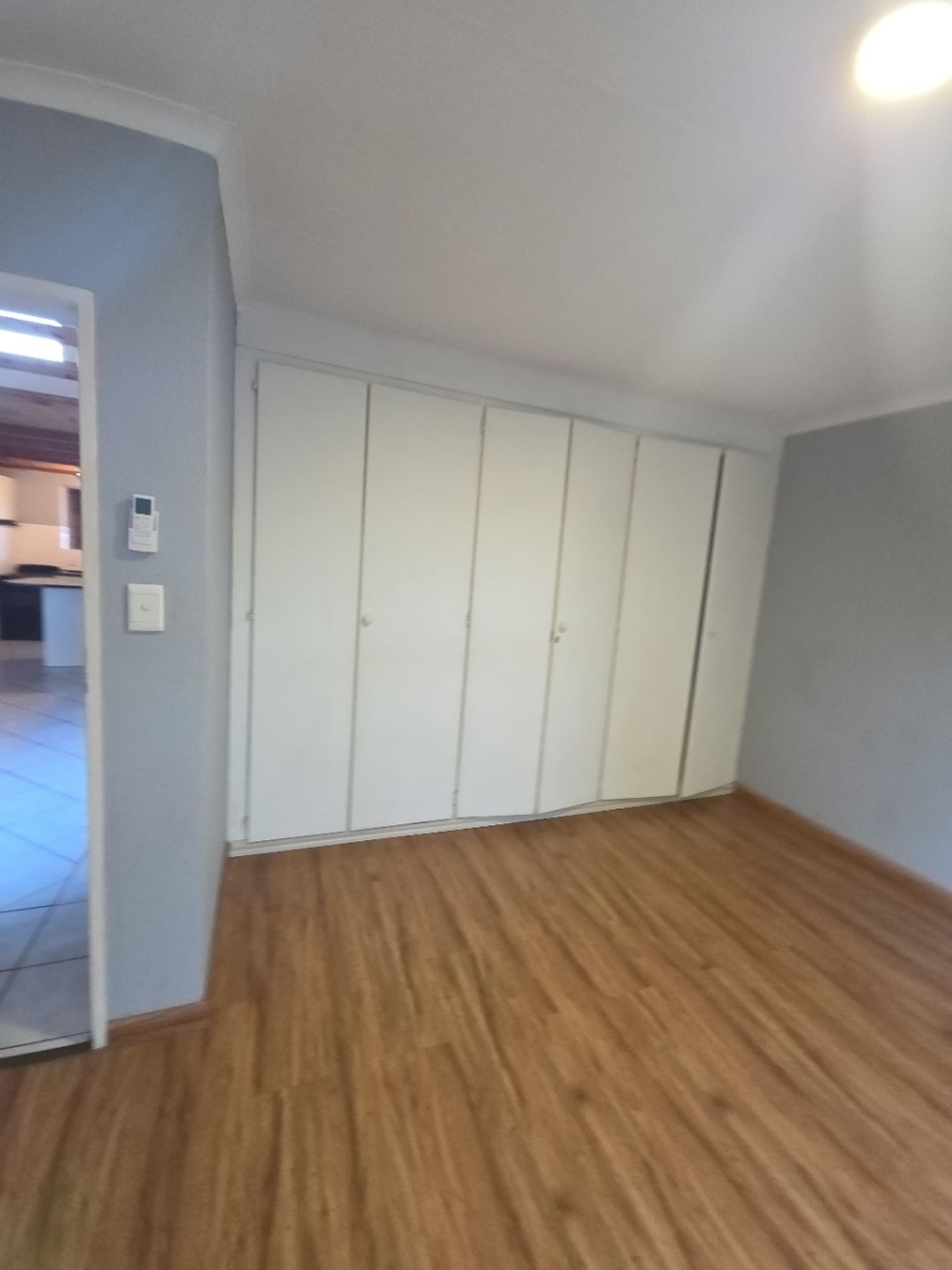 2 Bedroom Property for Sale in Weltevreden Park Gauteng