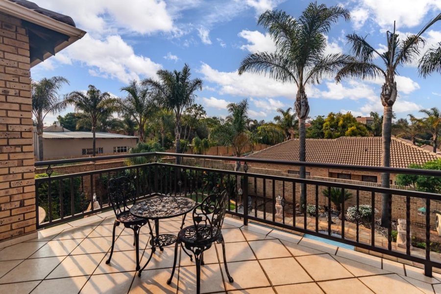 5 Bedroom Property for Sale in Chancliff A H Gauteng