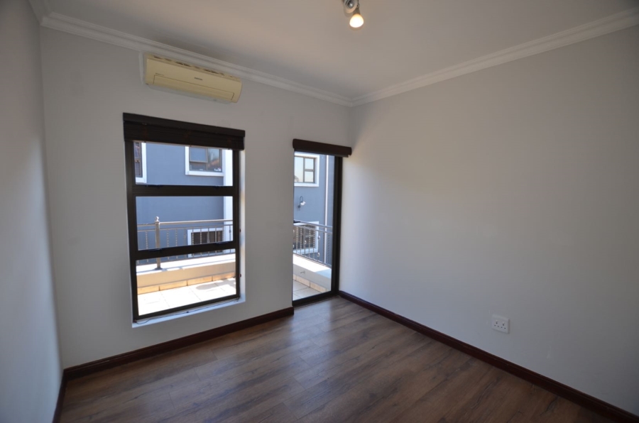 5 Bedroom Property for Sale in Aspen Hills Gauteng
