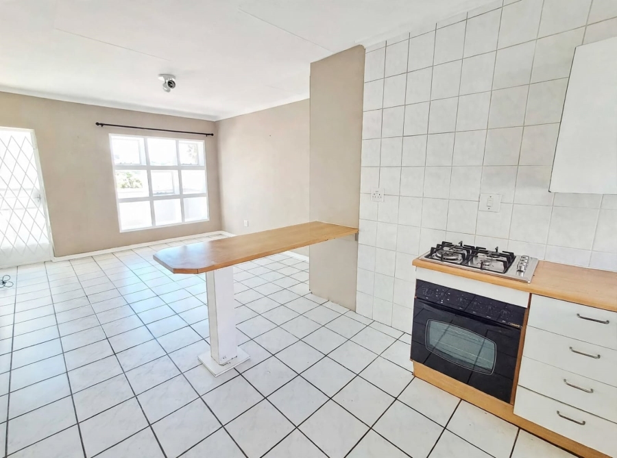 2 Bedroom Property for Sale in New Redruth Gauteng