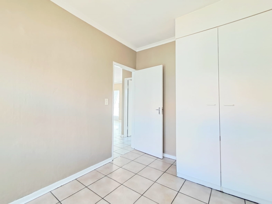 2 Bedroom Property for Sale in New Redruth Gauteng