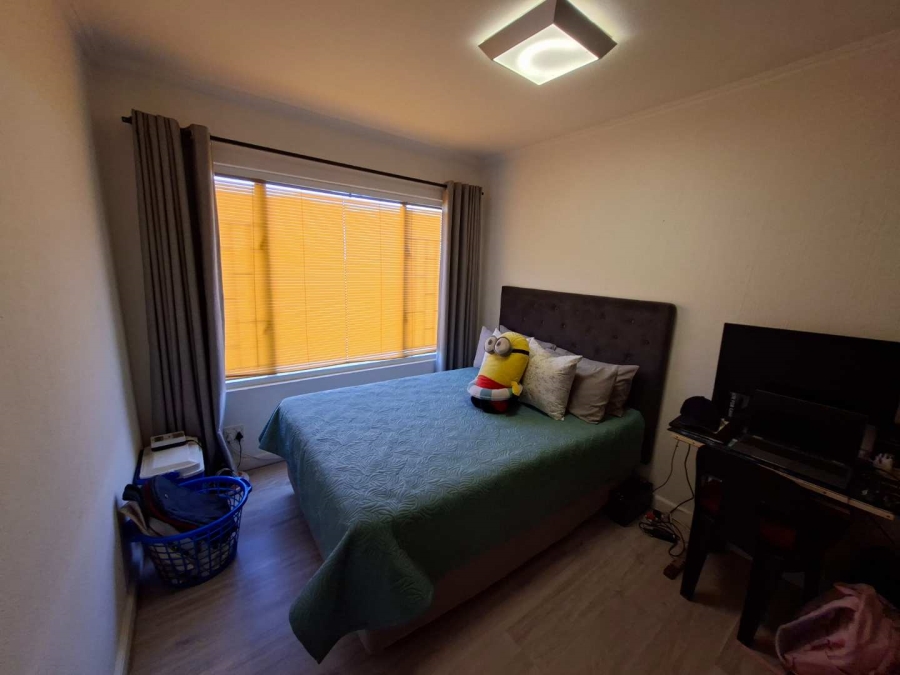 To Let 2 Bedroom Property for Rent in Northcliff Gauteng