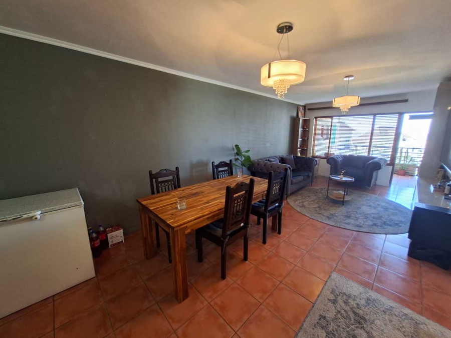 To Let 2 Bedroom Property for Rent in Northcliff Gauteng