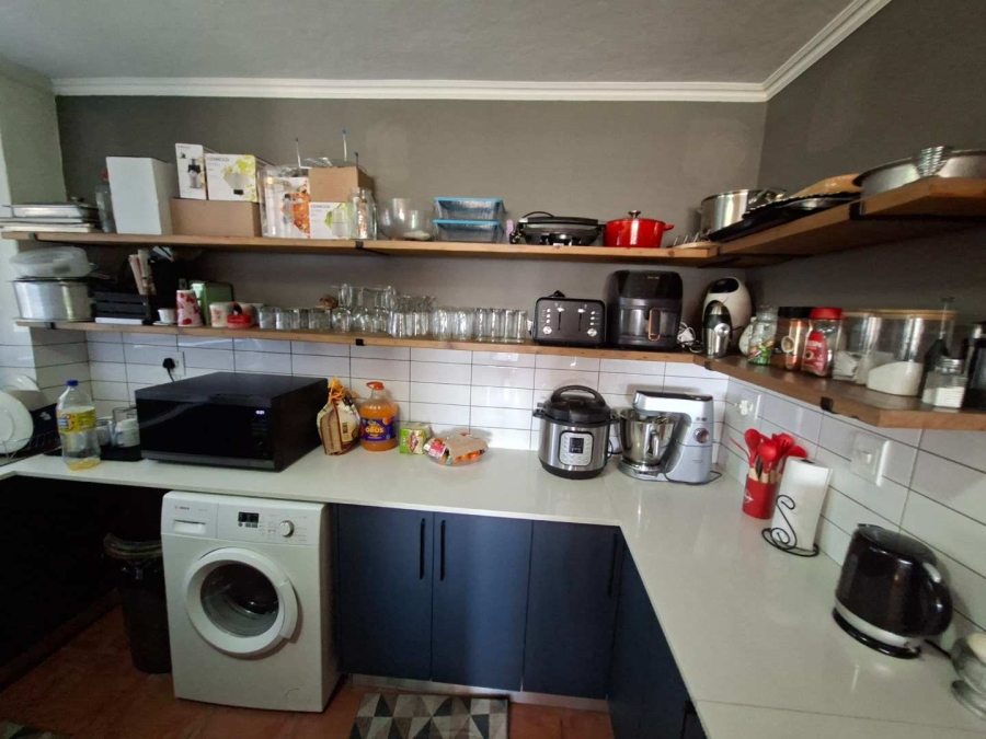 To Let 2 Bedroom Property for Rent in Northcliff Gauteng