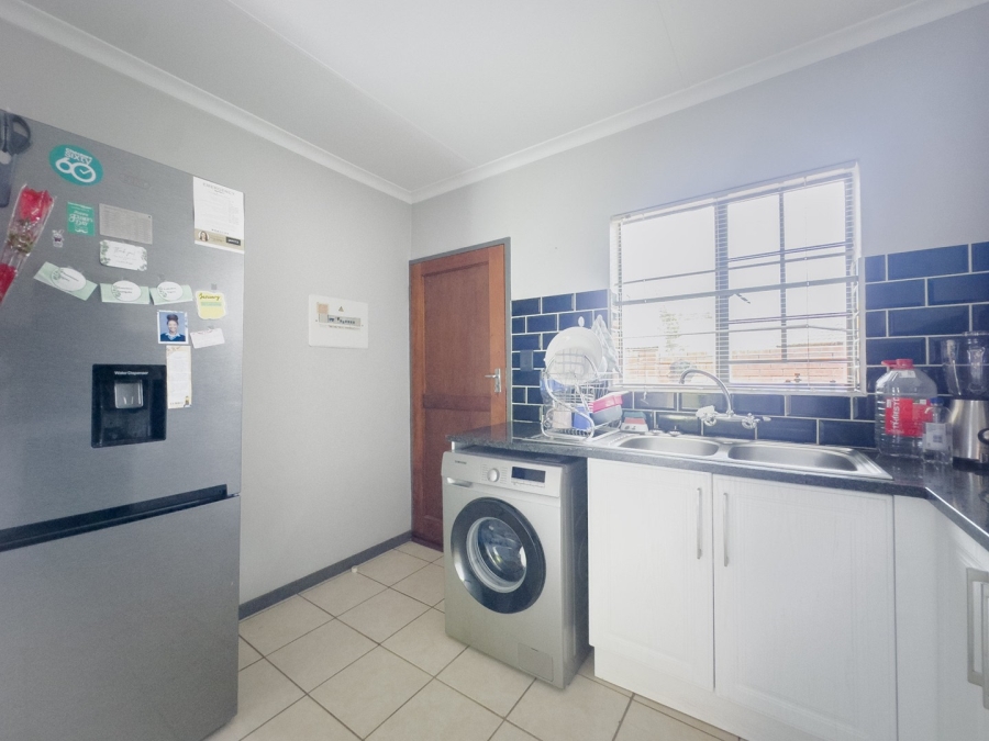 2 Bedroom Property for Sale in Equestria Gauteng