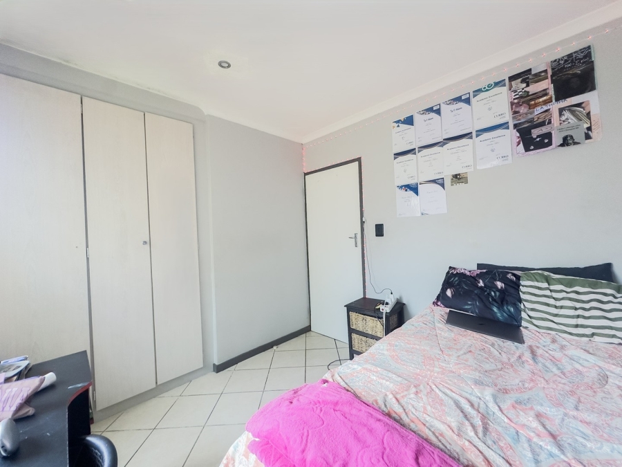 2 Bedroom Property for Sale in Equestria Gauteng