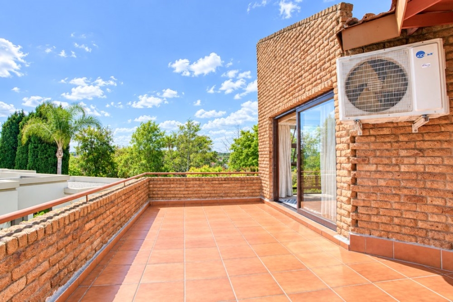 4 Bedroom Property for Sale in Dainfern Golf Estate Gauteng