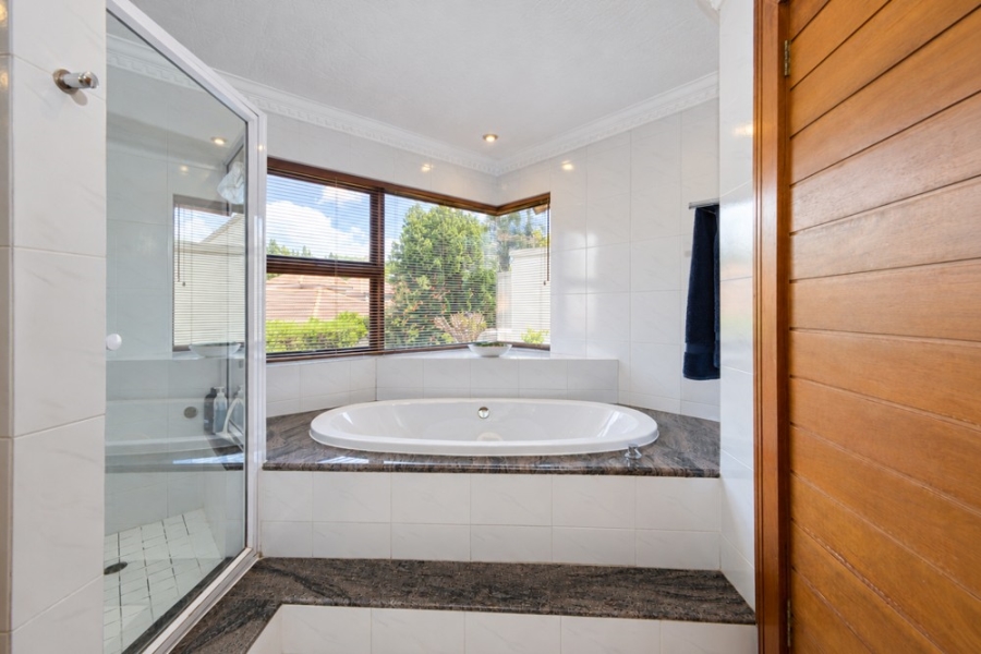 4 Bedroom Property for Sale in Dainfern Golf Estate Gauteng