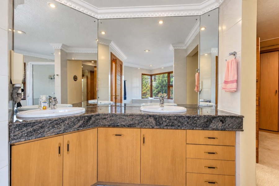 4 Bedroom Property for Sale in Dainfern Golf Estate Gauteng