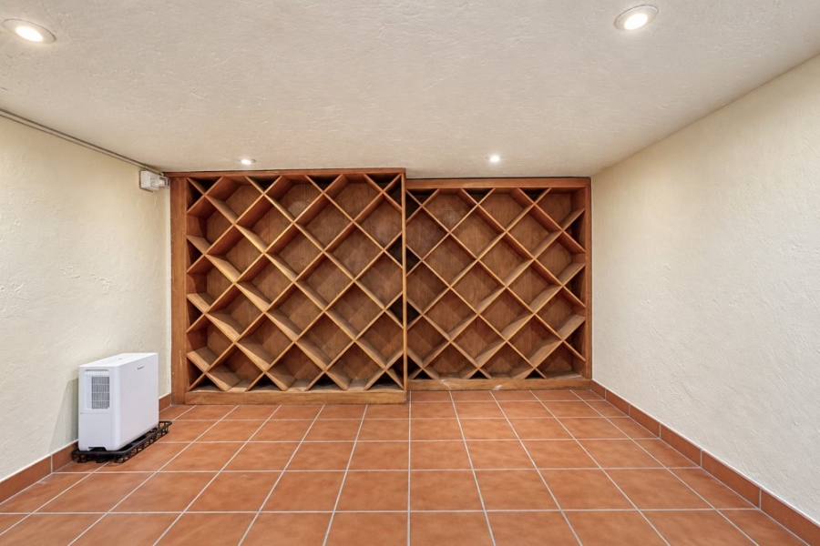 4 Bedroom Property for Sale in Dainfern Golf Estate Gauteng
