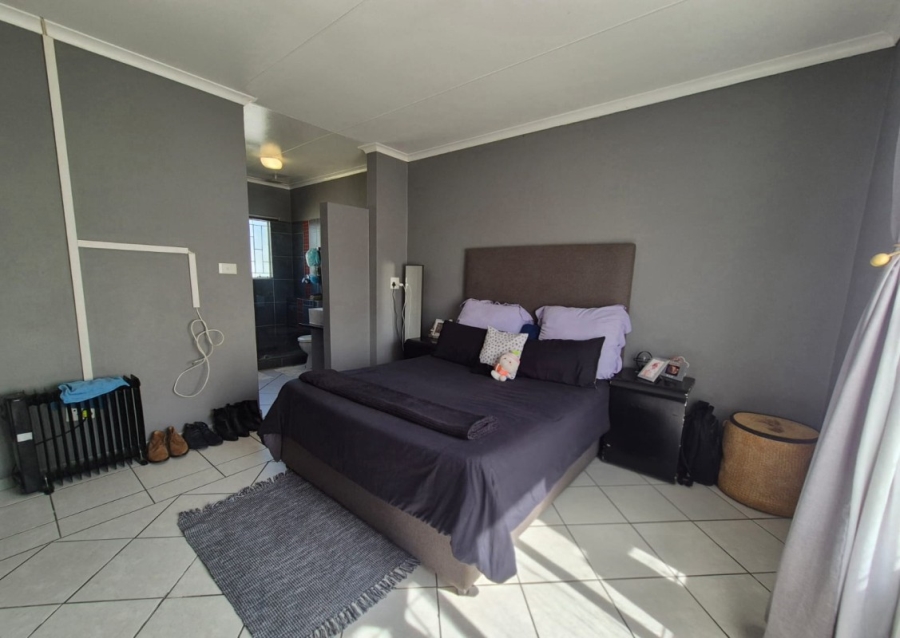 3 Bedroom Property for Sale in Albemarle Gauteng