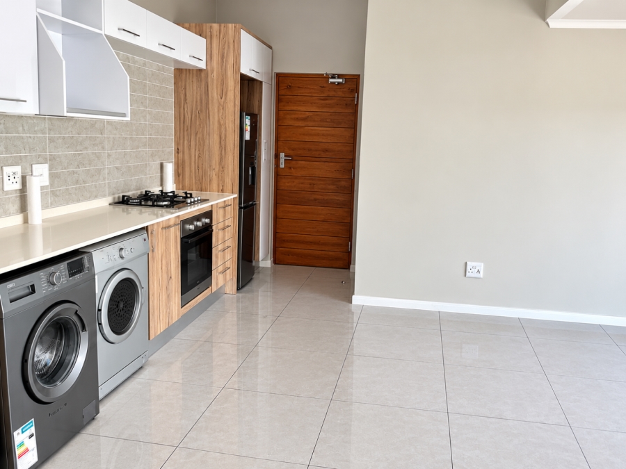 To Let 1 Bedroom Property for Rent in Modderfontein Gauteng