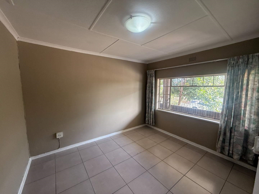 To Let 2 Bedroom Property for Rent in Florida Gauteng