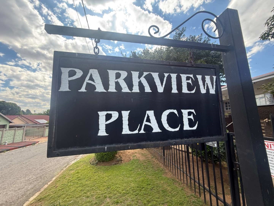 To Let 2 Bedroom Property for Rent in Florida Gauteng