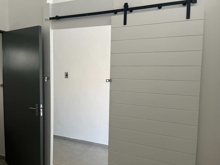 To Let 1 Bedroom Property for Rent in Ferndale Gauteng