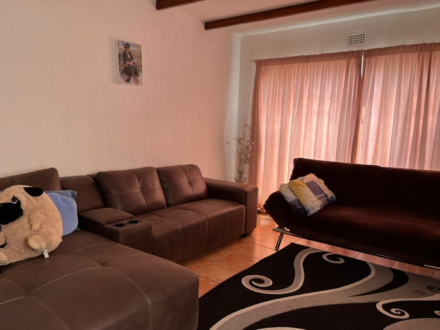 To Let 3 Bedroom Property for Rent in Northcliff Ext 15 Gauteng