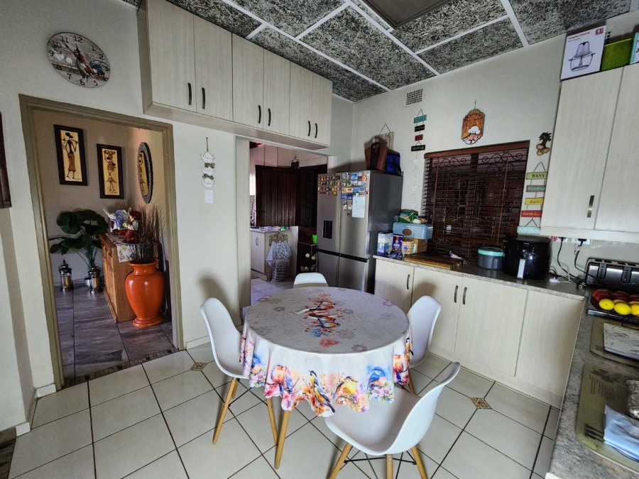 3 Bedroom Property for Sale in Eloffsdal Gauteng