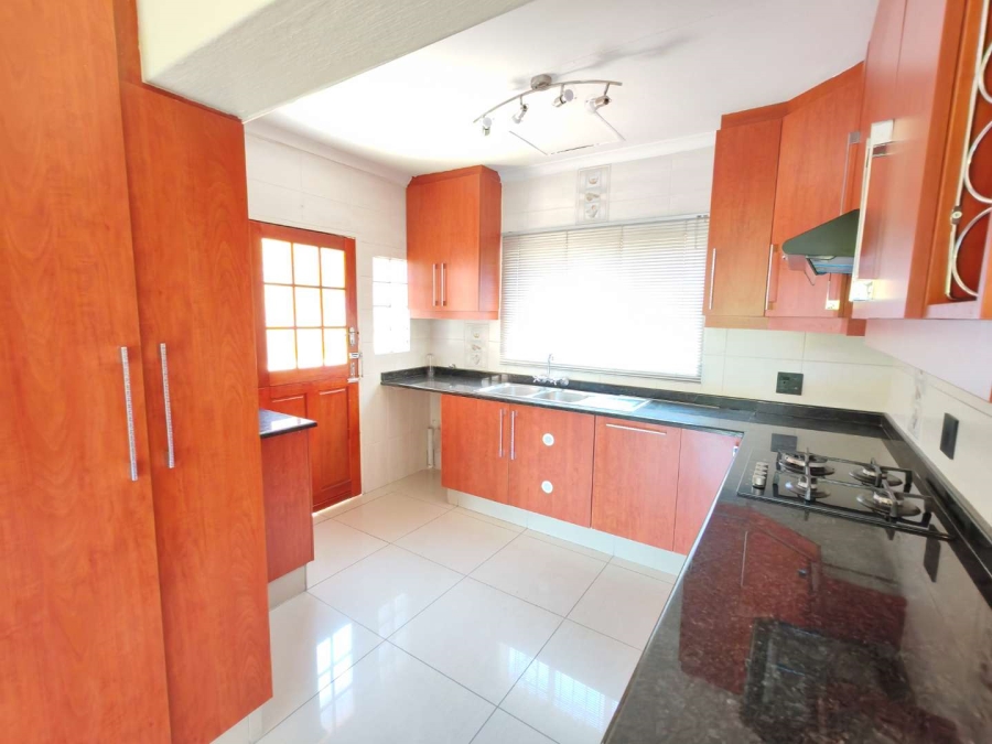 3 Bedroom Property for Sale in Bassonia Gauteng