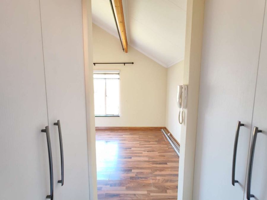 3 Bedroom Property for Sale in Bassonia Gauteng