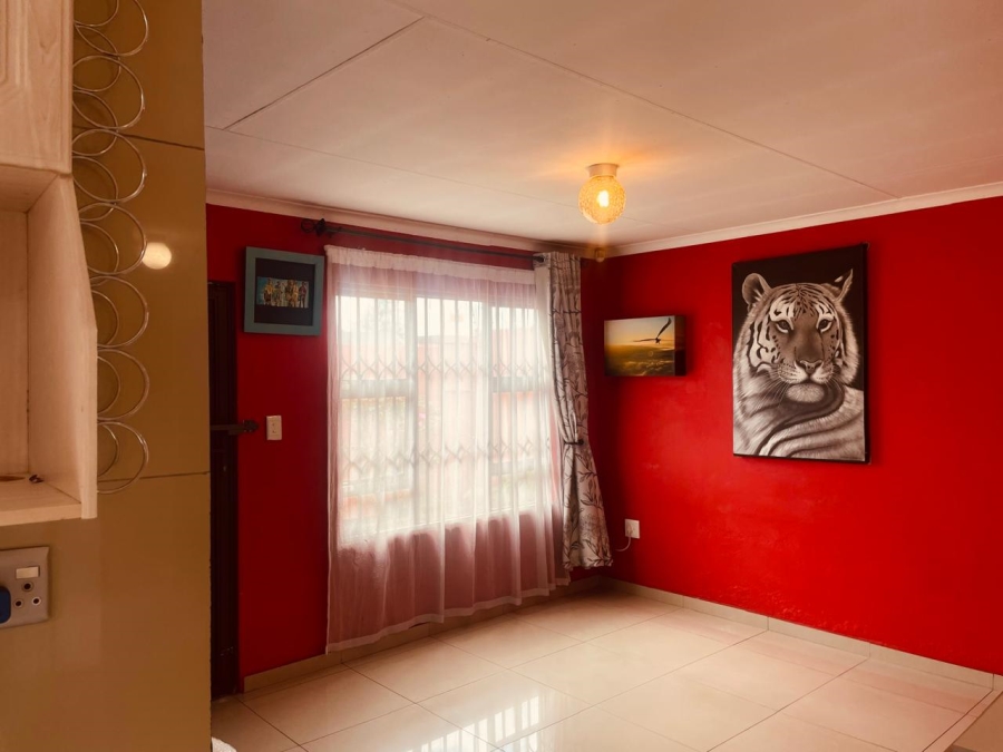 3 Bedroom Property for Sale in Roodekop Gauteng
