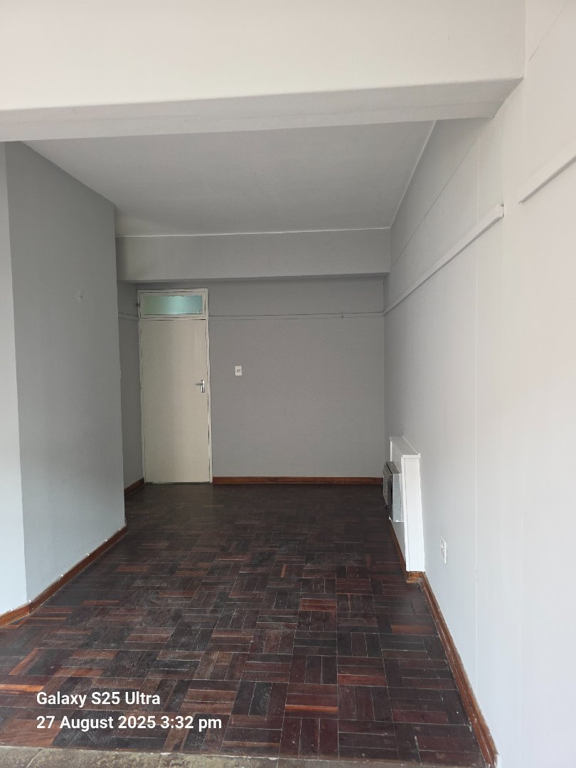 To Let 1 Bedroom Property for Rent in Rosebank Gauteng