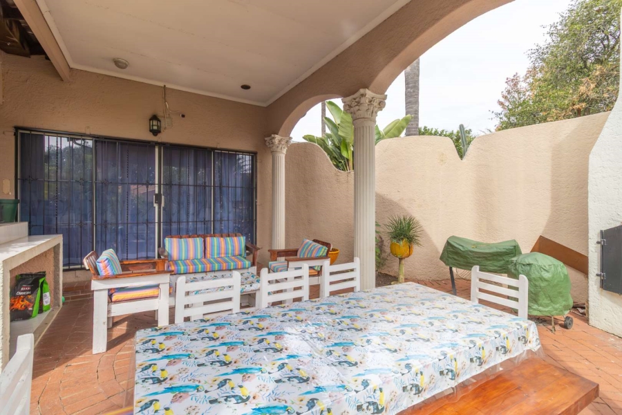 7 Bedroom Property for Sale in Morningside Manor Gauteng