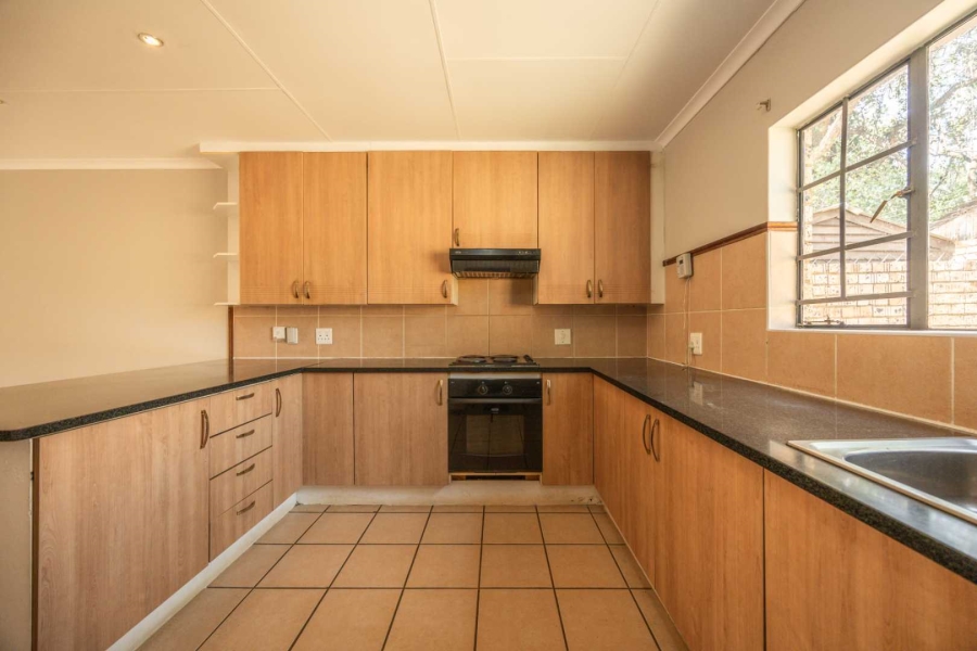 To Let 3 Bedroom Property for Rent in Equestria Gauteng