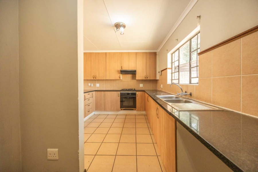 To Let 3 Bedroom Property for Rent in Equestria Gauteng