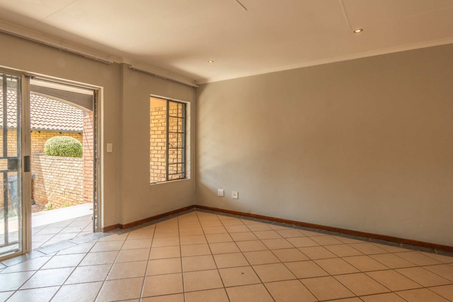 To Let 3 Bedroom Property for Rent in Equestria Gauteng
