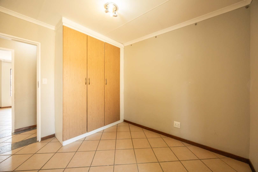 To Let 3 Bedroom Property for Rent in Equestria Gauteng