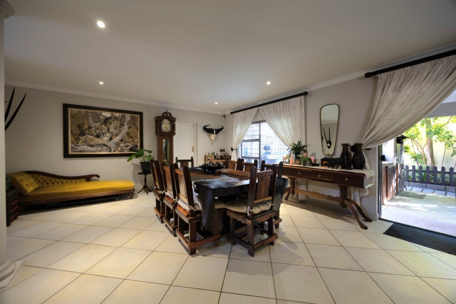 3 Bedroom Property for Sale in Faerie Glen Gauteng