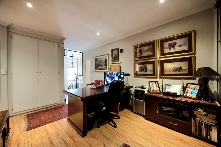 3 Bedroom Property for Sale in Faerie Glen Gauteng