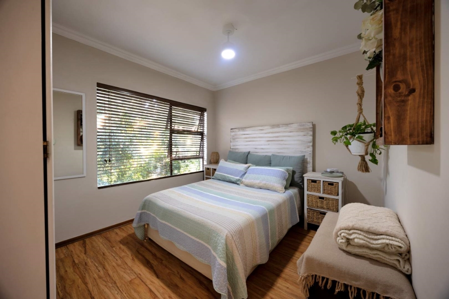 3 Bedroom Property for Sale in Faerie Glen Gauteng