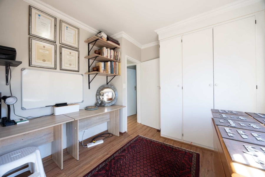 3 Bedroom Property for Sale in Faerie Glen Gauteng