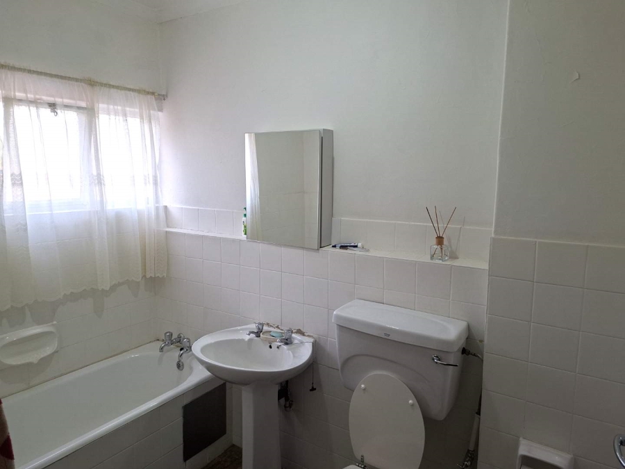 3 Bedroom Property for Sale in Faerie Glen Gauteng
